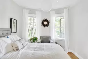 177 Winthrop Rd, Brookline, MA 02445 - Photo 8