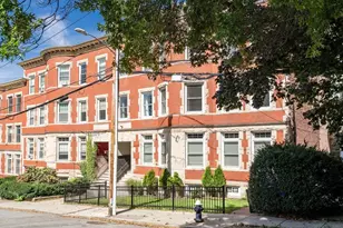 177 Winthrop Rd, Brookline, MA 02445 - Photo 20