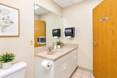 21 Mainline Dr, Westfield, MA 01085 - Photo 18