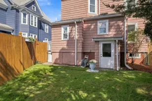 14 Emerson St, Medford, MA 02155 - Photo 24