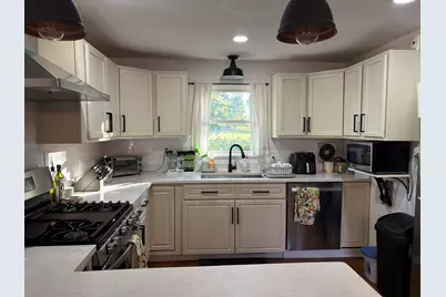 268 Sterling St, Lancaster, MA 01523 - Photo 20