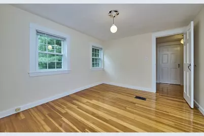 45 Bonair Street, Boston, MA 02132 - Photo 16