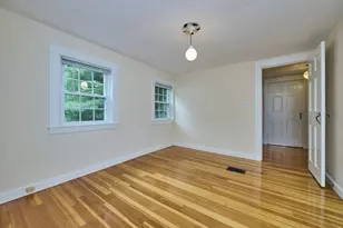 45 Bonair St, Boston, MA 02132 - Photo 16