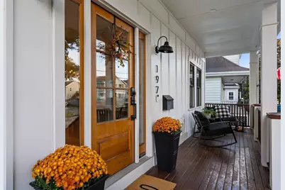 197 Brookside Pkwy, Medford, MA 02155 - Photo 4