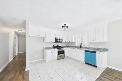 102 Vestal St, Fall River, MA 02720 - Photo 10