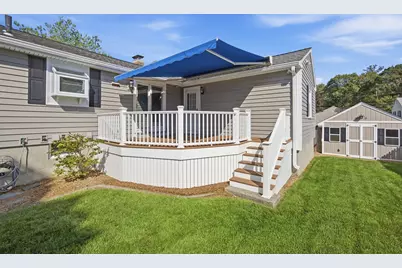 17 Grove Ave, Holbrook, MA 02343 - Photo 34