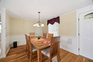 17 Grove Ave, Holbrook, MA 02343 - Photo 8