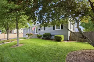 17 Grove Ave, Holbrook, MA 02343 - Photo 2