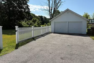 26 Cross St, West Bridgewater, MA 02379 - Photo 18