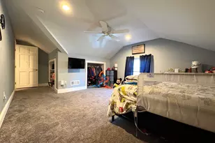 26 Cross St, West Bridgewater, MA 02379 - Photo 12