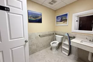 2307 Acushnet Ave, New Bedford, MA 02745 - Photo 14