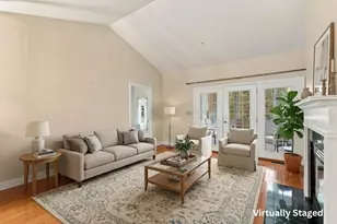4 Blossom Tree Dr, Shrewsbury, MA 01545 - Photo 10