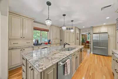 9 Cranbrook Rd, Shrewsbury, MA 01545 - Photo 8