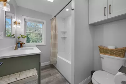 312 Pleasant St, Leicester, MA 01524 - Photo 10