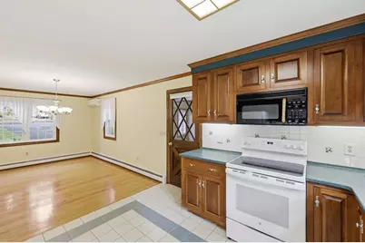 330 Ventura St, Ludlow, MA 01056 - Photo 10