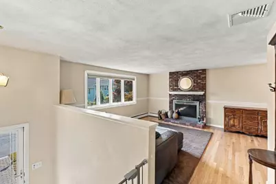 1 Lisa Drive, Woburn, MA 01801 - Photo 4