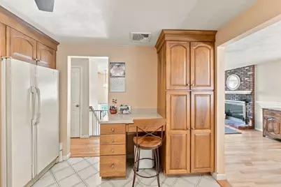 1 Lisa Drive, Woburn, MA 01801 - Photo 8