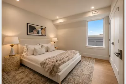 185 E Street #3, Boston, MA 02127 - Photo 28