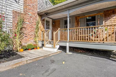 40 Lane St, Middleborough, MA 02346 - Photo 2