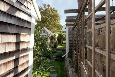 25 Ship St, Hingham, MA 02043 - Photo 34
