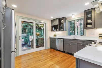 74 Fletcher Rd, Woburn, MA 01801 - Photo 8