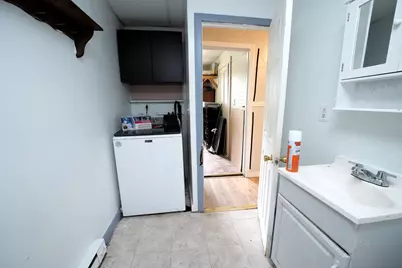 3 Clifton Ter, Worcester, MA 01610 - Photo 6
