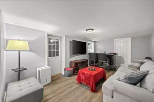 38 Fruit St, Mansfield, MA 02048 - Photo 26