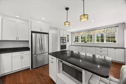 38 Fruit St, Mansfield, MA 02048 - Photo 8