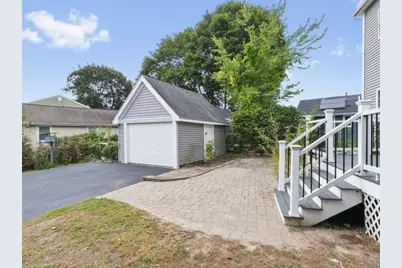 35 Hiawatha Avenue, Waltham, MA 02451 - Photo 30