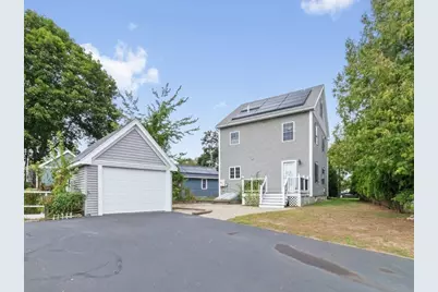 35 Hiawatha Avenue, Waltham, MA 02451 - Photo 32