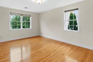 35 Hiawatha Ave, Waltham, MA 02451 - Photo 16