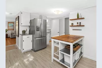 42 Newton Street, Waltham, MA 02453 - Photo 6