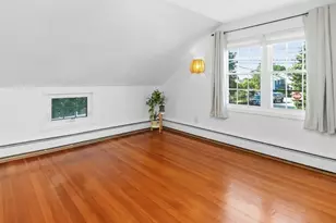 42 Newton St, Waltham, MA 02453 - Photo 20
