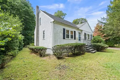 43 Lawrence St, Wilmington, MA 01887 - Photo 12