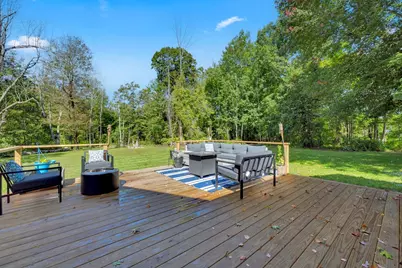 312 Pleasant St, Leicester, MA 01524 - Photo 24