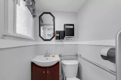 312 Pleasant St, Leicester, MA 01524 - Photo 34