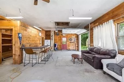 312 Pleasant St, Leicester, MA 01524 - Photo 38