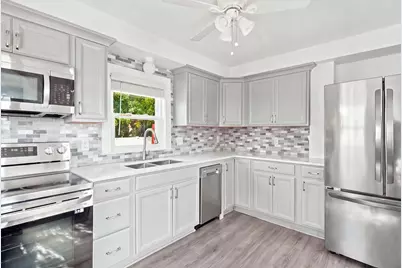 166 Sandwich Rd, Wareham, MA 02571 - Photo 4