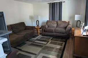 4 Edgemere Rd, Lynn, MA 01904 - Photo 8