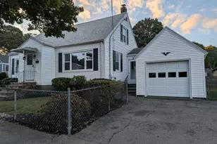 4 Edgemere Rd, Lynn, MA 01904 - Photo 26