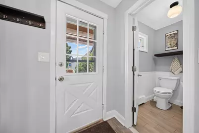 69 Highland Ave, Everett, MA 02149 - Photo 14