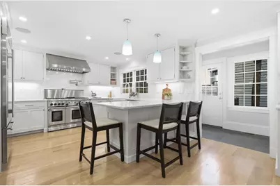 32 Pleasant Street, Boston, MA 02129 - Photo 10
