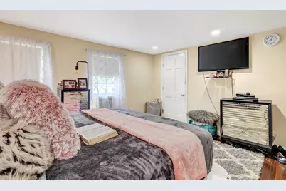 143 Myrtle Street, Melrose, MA 02176 - Photo 22