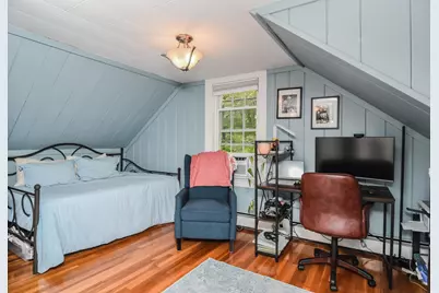 184 Elm St, Andover, MA 01810 - Photo 8