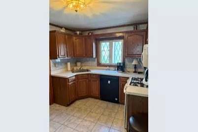112 Glendale Rd, Quincy, MA 02169 - Photo 4