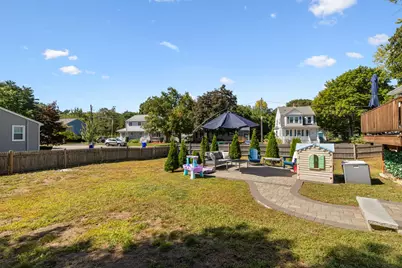29 Beal St, Rockland, MA 02370 - Photo 22