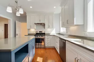 14 Randolph St, Arlington, MA 02474 - Photo 4