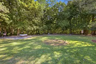 9 Weld St, Framingham, MA 01702 - Photo 34