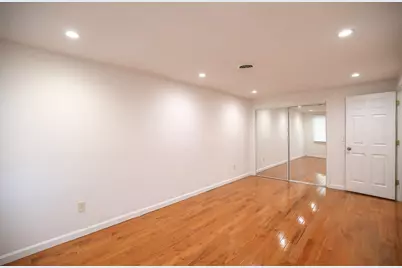 43 Duren Ave, Lowell, MA 01851 - Photo 18