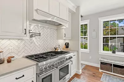 26 Tyng St #A, Newburyport, MA 01950 - Photo 6